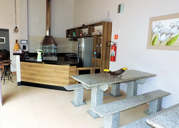 Hotel Água Viva - Cachoeira Paulista - SP - Próximo a Canção Nova